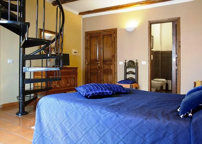 Accommodatie bij particulieren Donna Regina Dimora D'epoca Napels